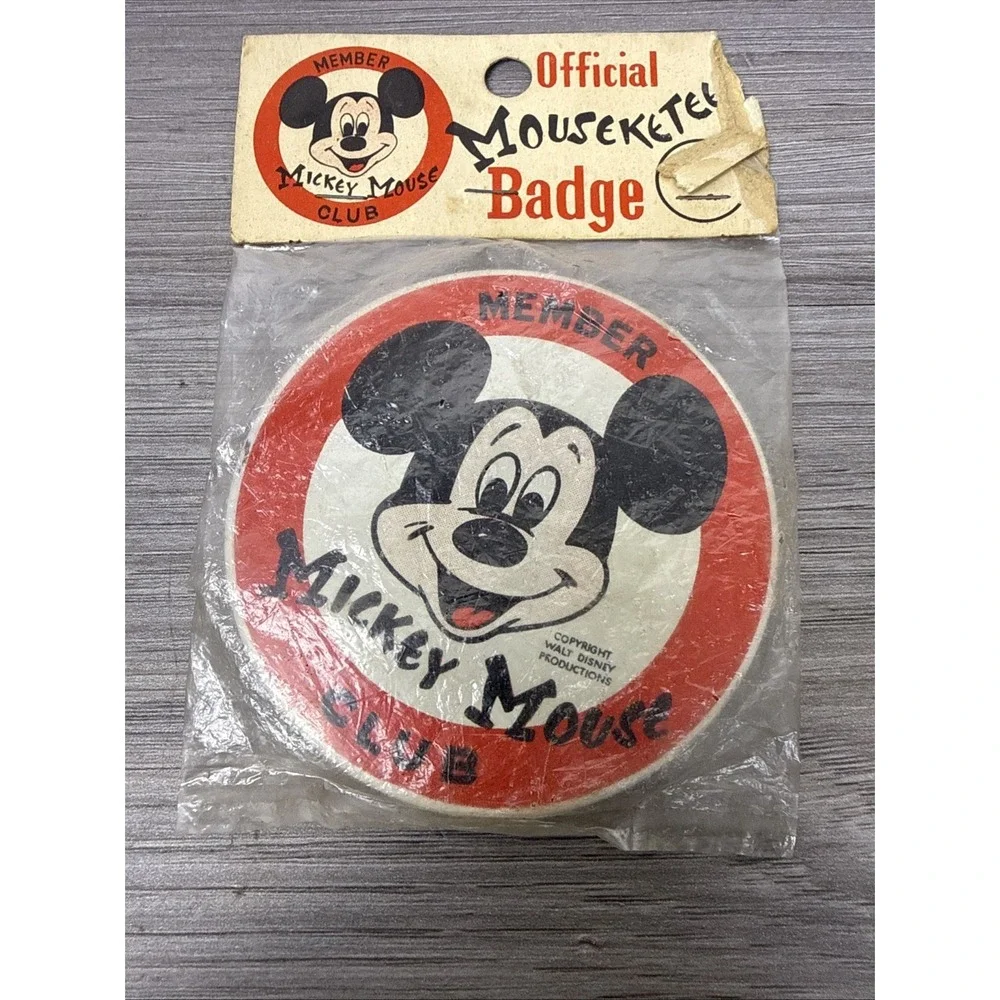 Vintage 1970s Mickey Mouse Club Member Button Pin Walt‎ Disney 3.5